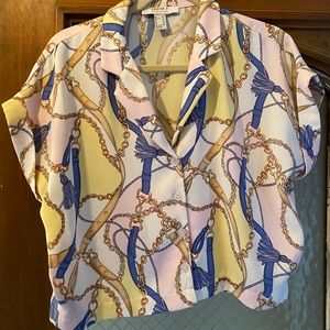 Leather/Chain pattern Button-up Crop Top